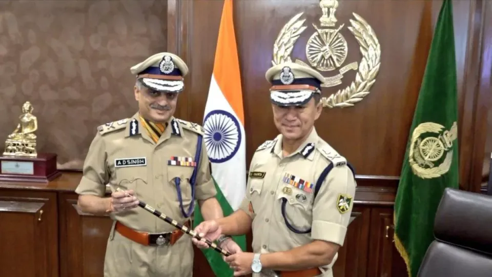 IPS A D Singh CRPF Sujoy Lal Thaosen