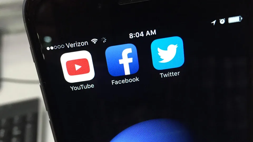 Youtube Facebook Twitter Social media