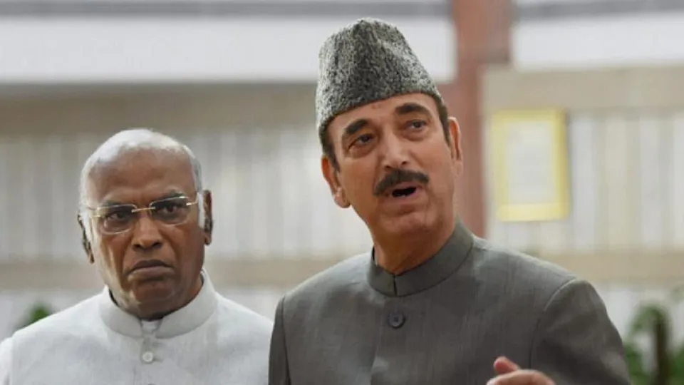 Ghulam Nabi Azad Mallikarjun Kharge