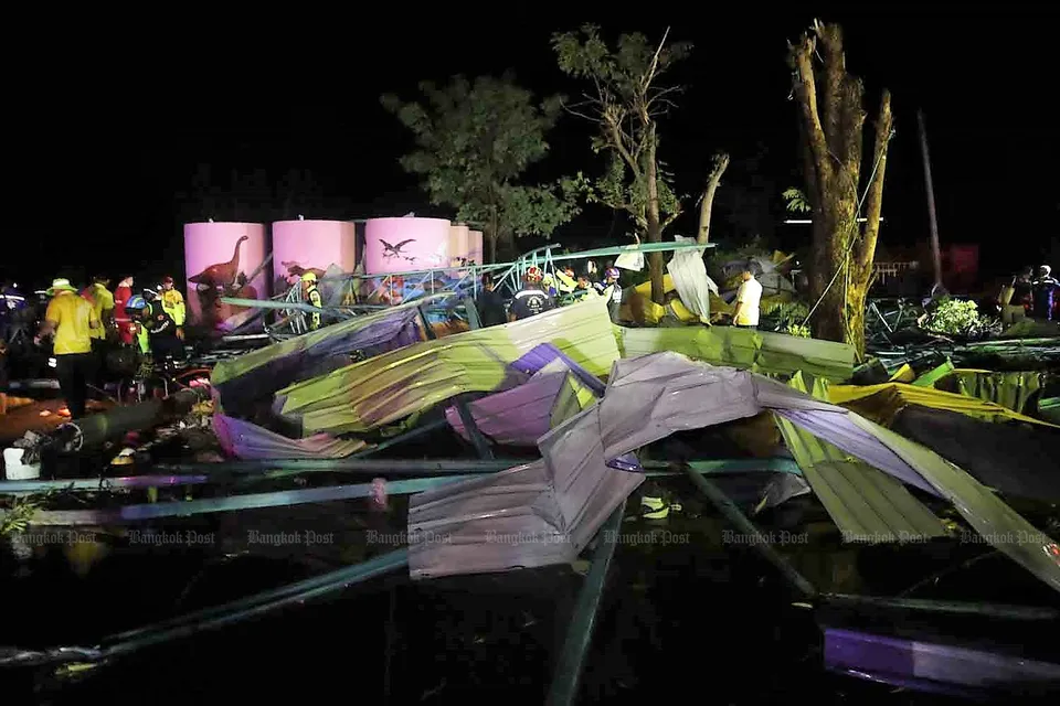 Roof collapses at school in Thailand