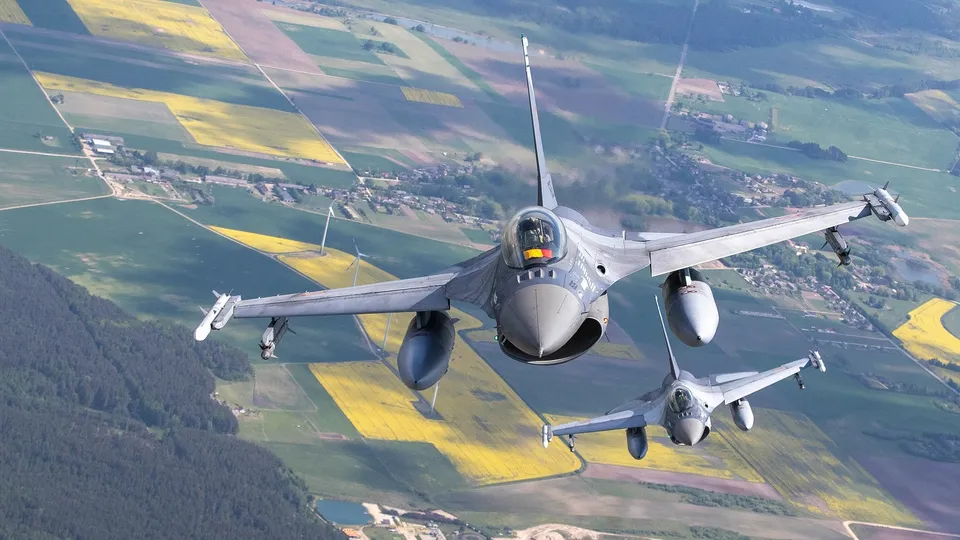 F-16 fighter Jet Ukraine USA