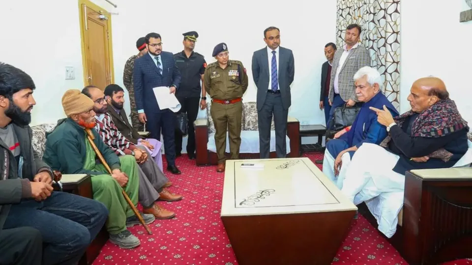 Rajnath Singh Rajouri families