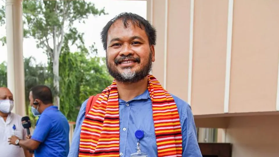 akhil gogoi.jpg