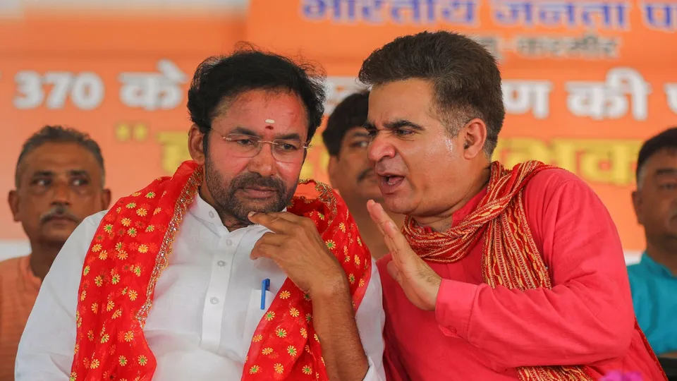 Union Minister G Kishan Reddy and J&K BJP President Ravinder Raina during 'Ekatma Mahotsav Rally', in Jammu, Monday, Aug. 5, 2024.