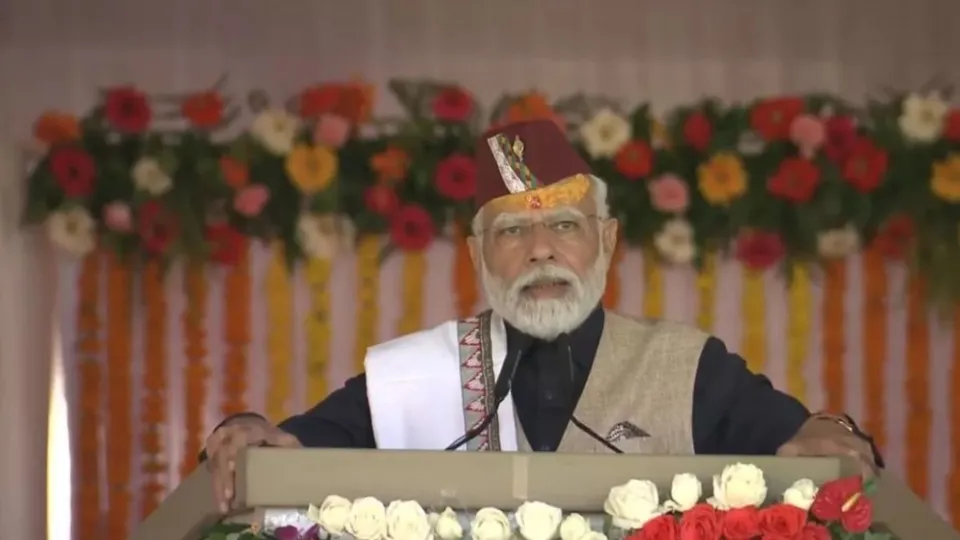 Narendra Modi Uttarakhand visit.jpg