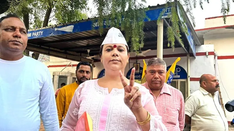Bobi transgender AAP MCD delhi