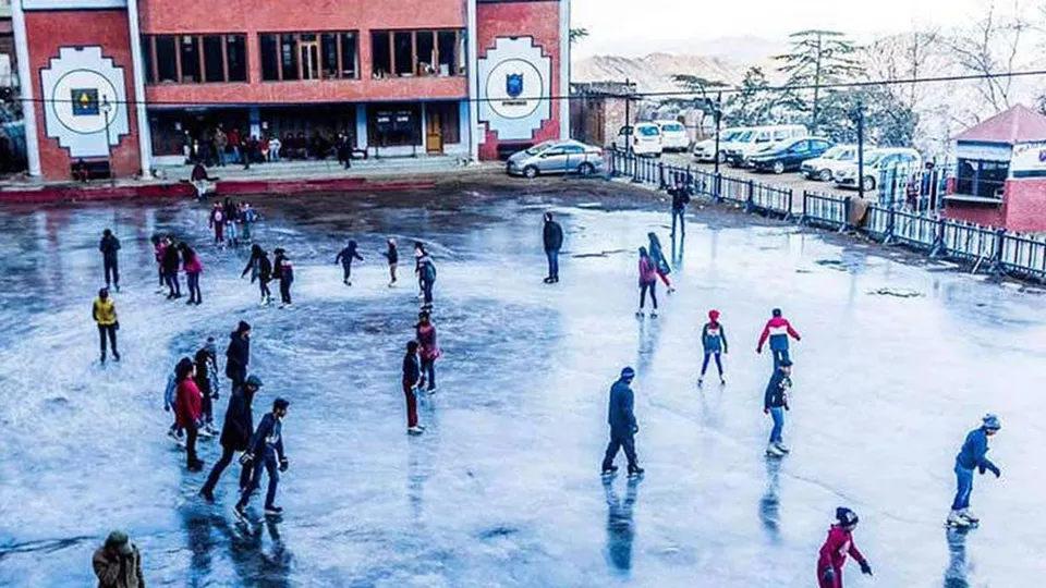 Ice skating in shimla 