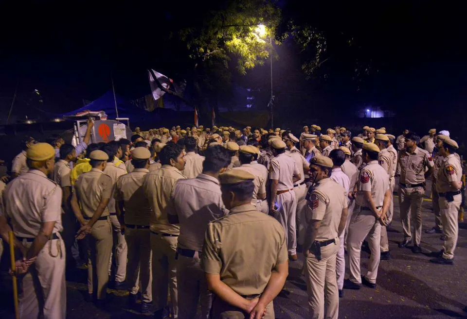 Delhi Police Burari.jpg
