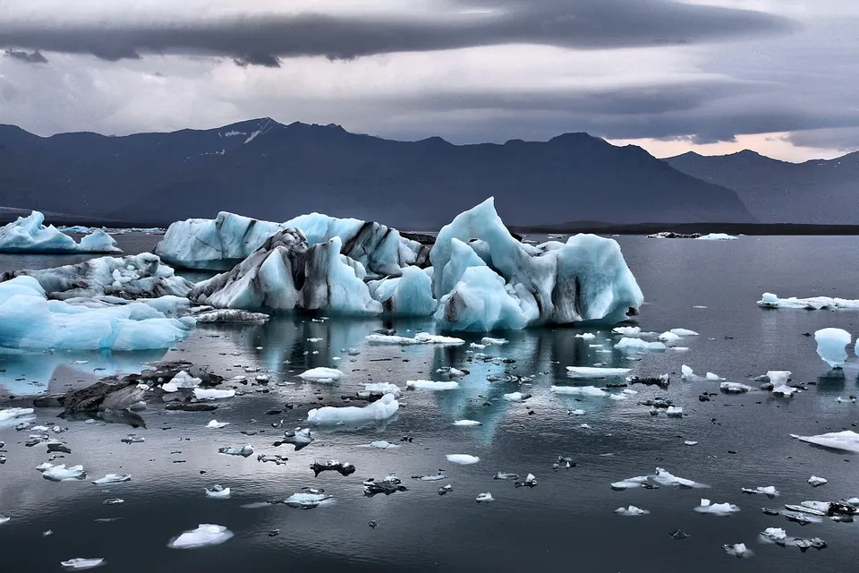 Melting ice sheet.jpg
