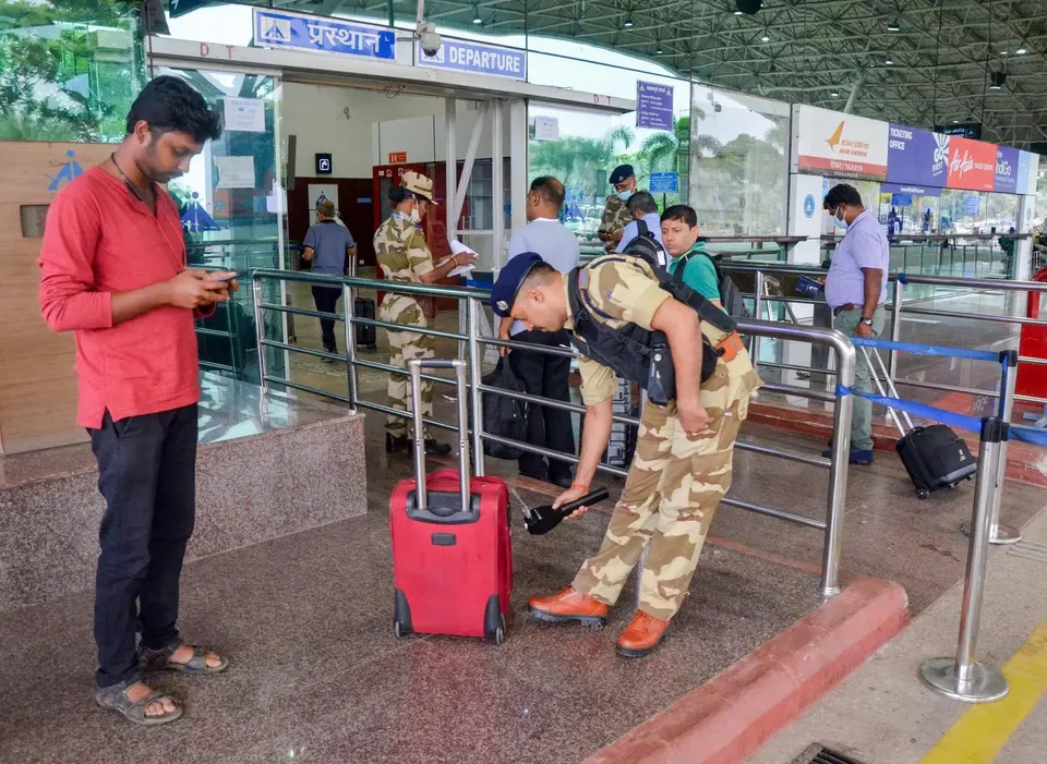 Airports security.jpg