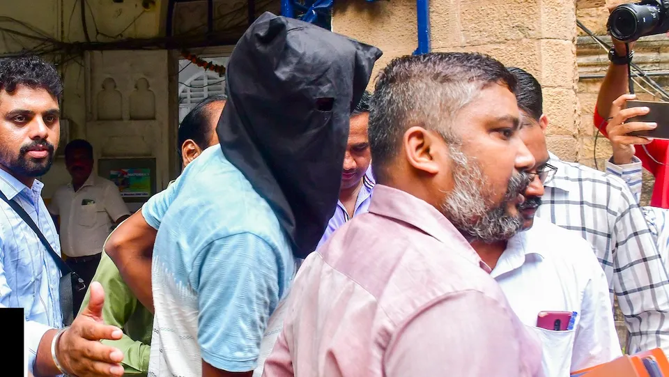 Accused Harish Balkram being produced at Esplanade court in Baba Siddiqui murder case, in Mumbai, Tuesday, Oct. 15, 2024.