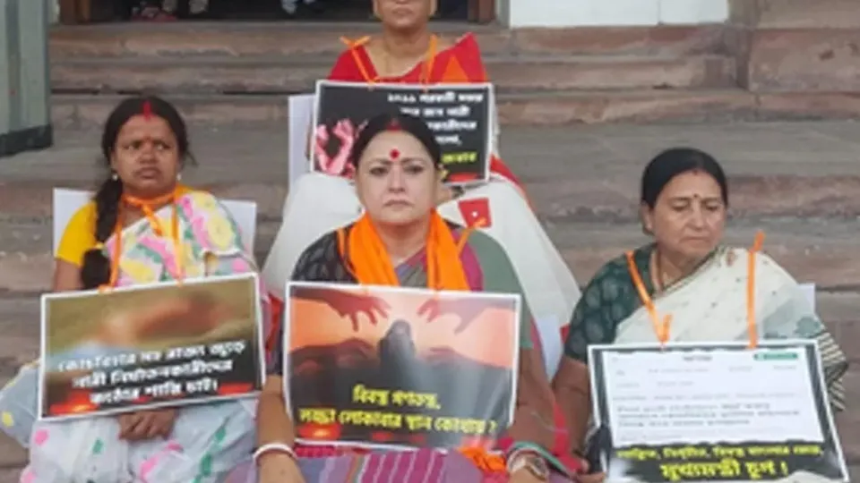 Bengal BJP MLAs Protest Chopra Incident