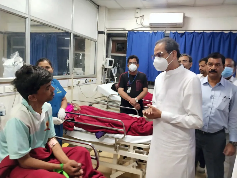 People suffer heatstroke at Maharashtra Bhushan award