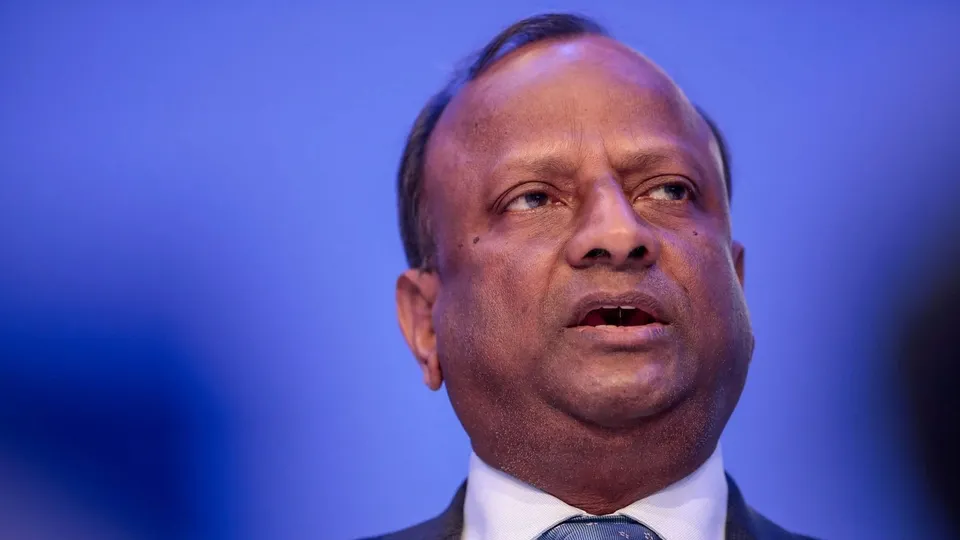 rajnish kumar.jpg