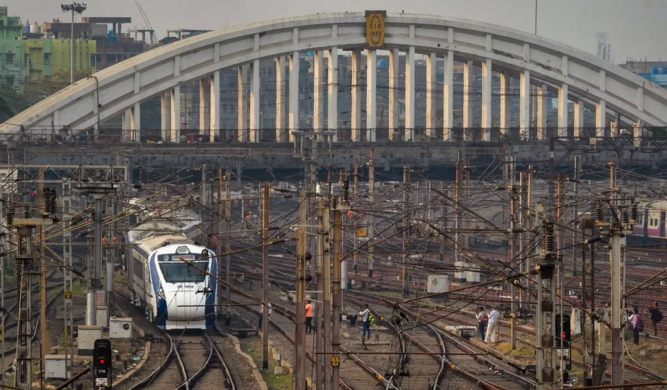 Vande Bharat Express Howrah New Jalpaiguri