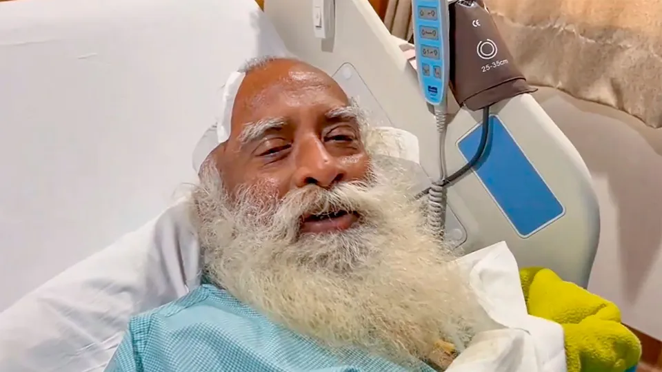 Spiritual leader Sadhguru Jaggi Vasudev after an emergency brain surgery, at Indraprastha Apollo Hospital in New Delhi