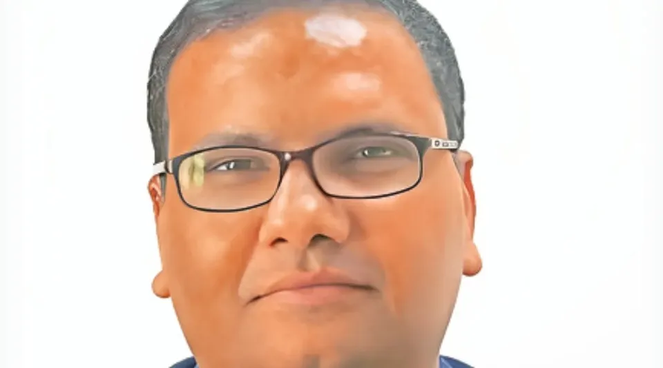 ashish chaturvedi.jpg