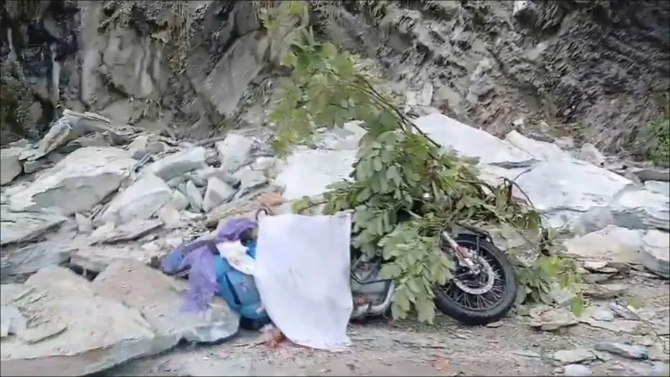  Two tourists from Hyderabad died after being hit by boulders following a landslide in Uttarakhand's Chamoli district on Saturday 