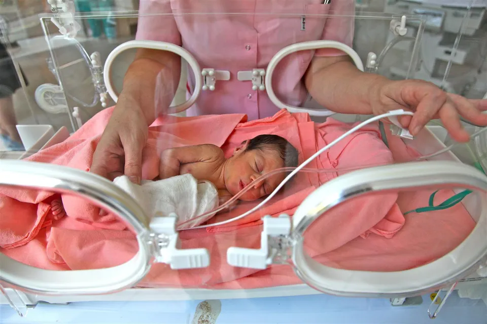 PREMATURE BABY.jpg