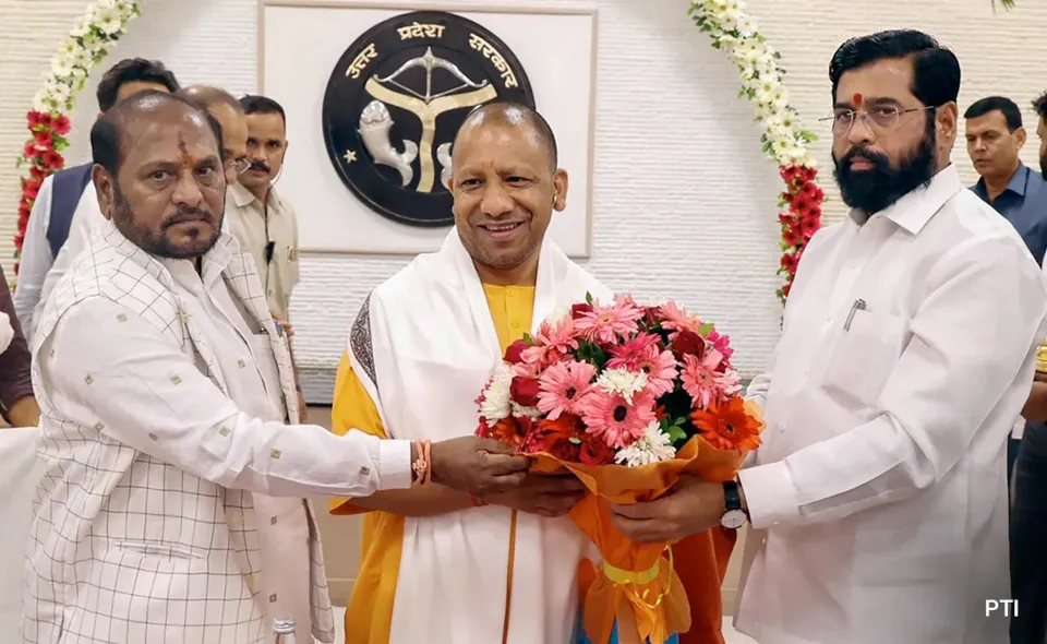 yogi adityanath eknath shinde