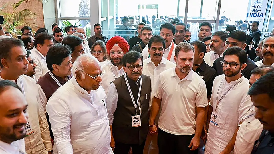 sanjay raut Opposition meet mumbai.jpg