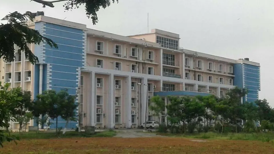 Parala Maharaja Engineering College