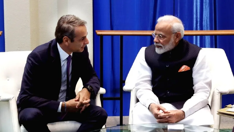 Kyriakos Mitsotakis Narendra Modi.jpg