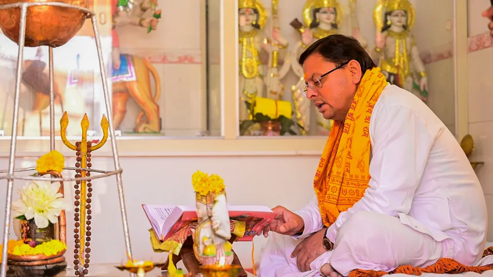Chief Minister Pushkar Singh Dhami recites verses from Shri Ramcharitmanas on the occasion of the consecration of Ayodhya Ram Mandir, in Dehradun