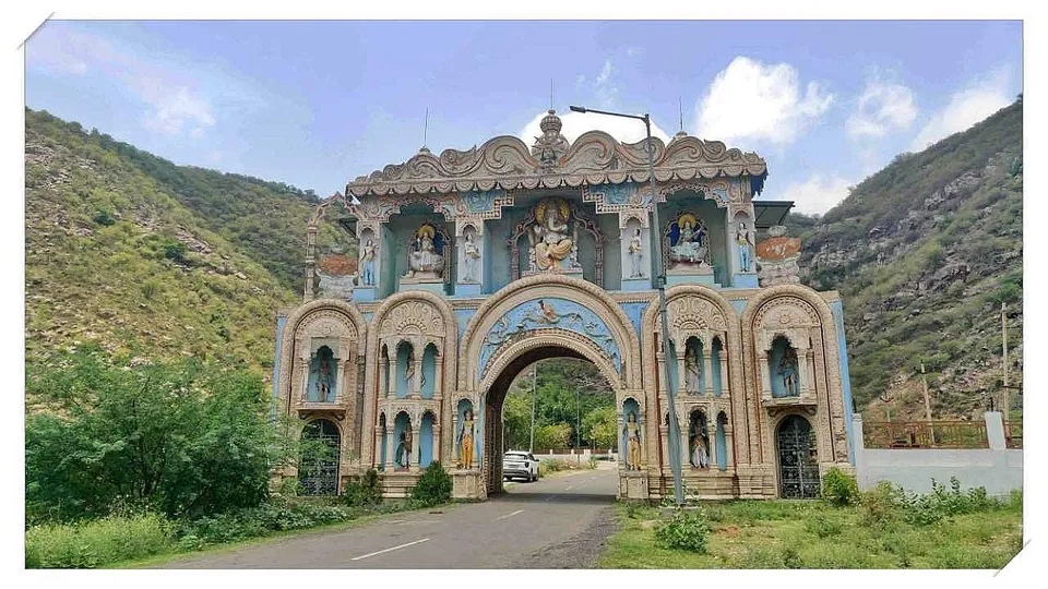  Nalhar temple.jpg
