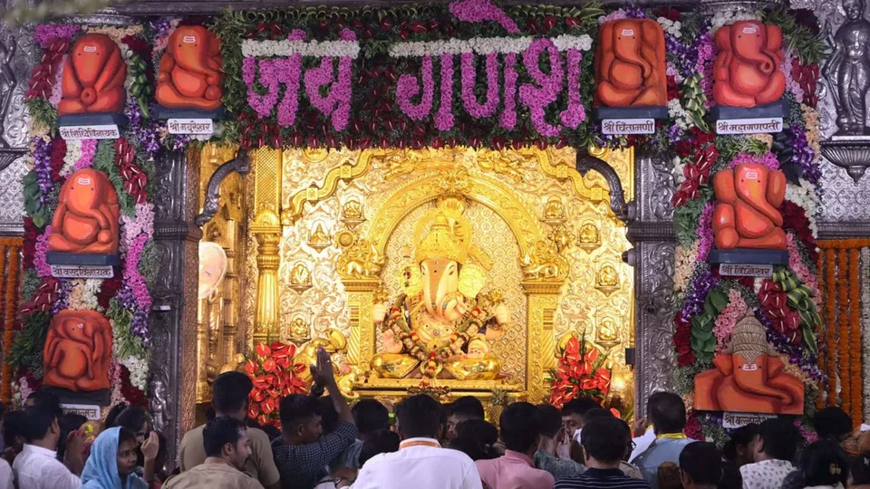 Golden Temple for Ganapati Utsav