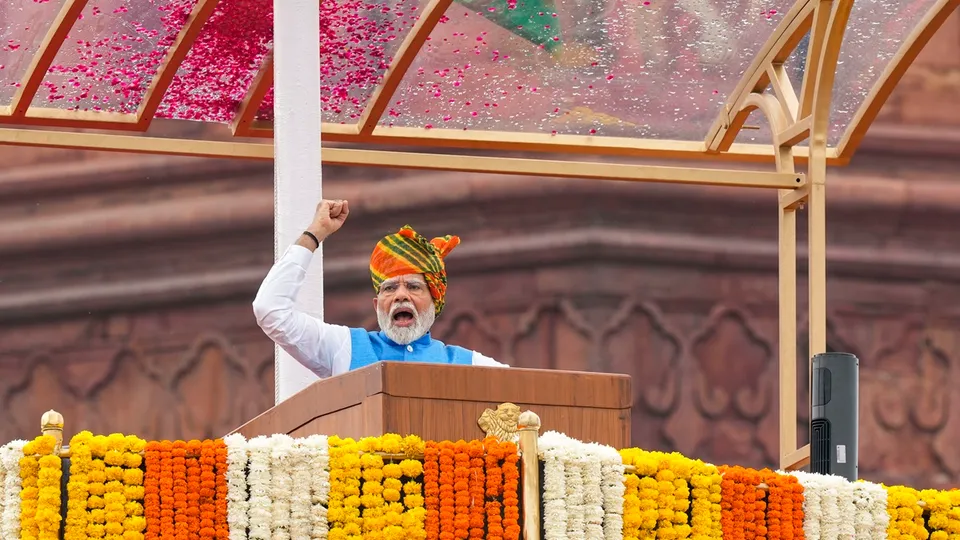 Prime Minister Narendra Modi addresses the nation from the Red Fort on 78th Independence Day, in New Delhi, Thursday, Aug. 15, 2024