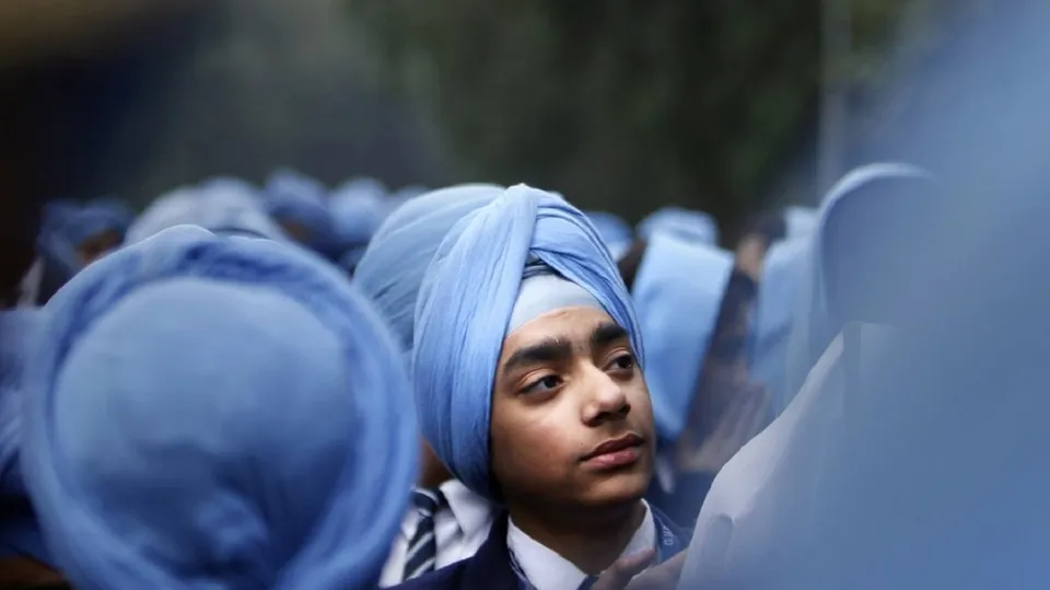 TURBANS.jpg