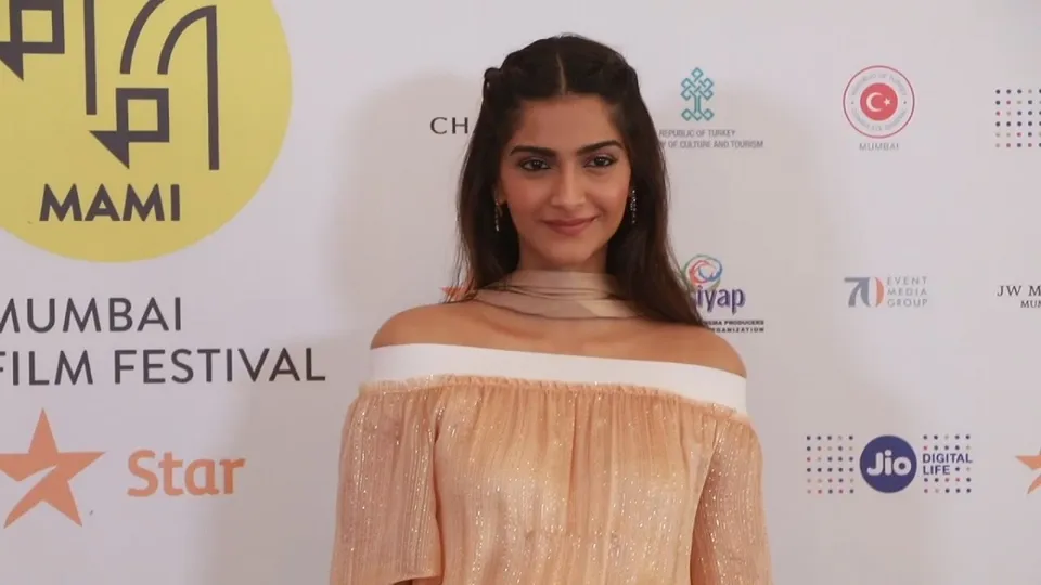 Sonam Kapoor MAMI.jpg