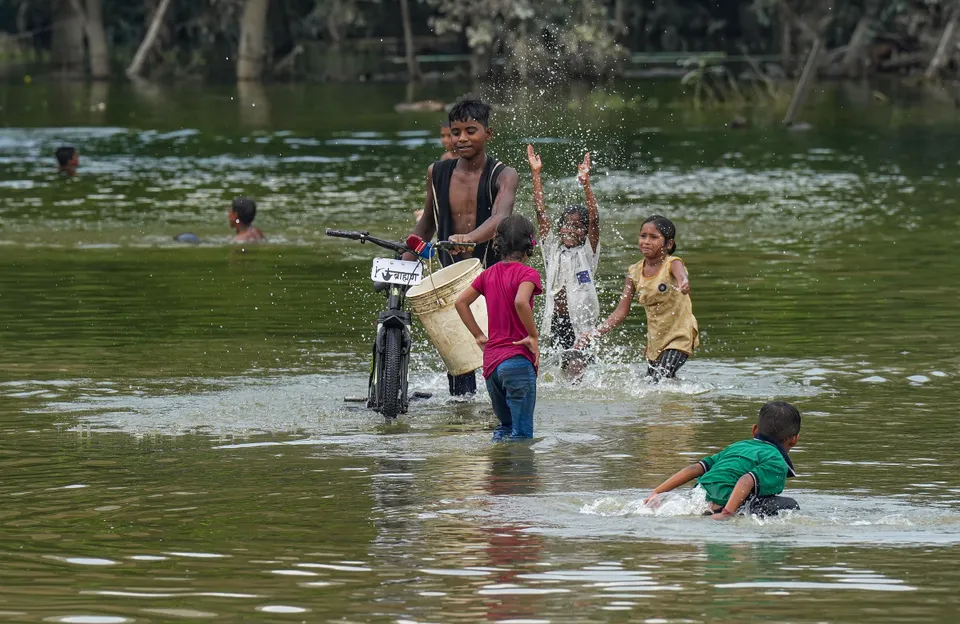 yamuna children.jpg