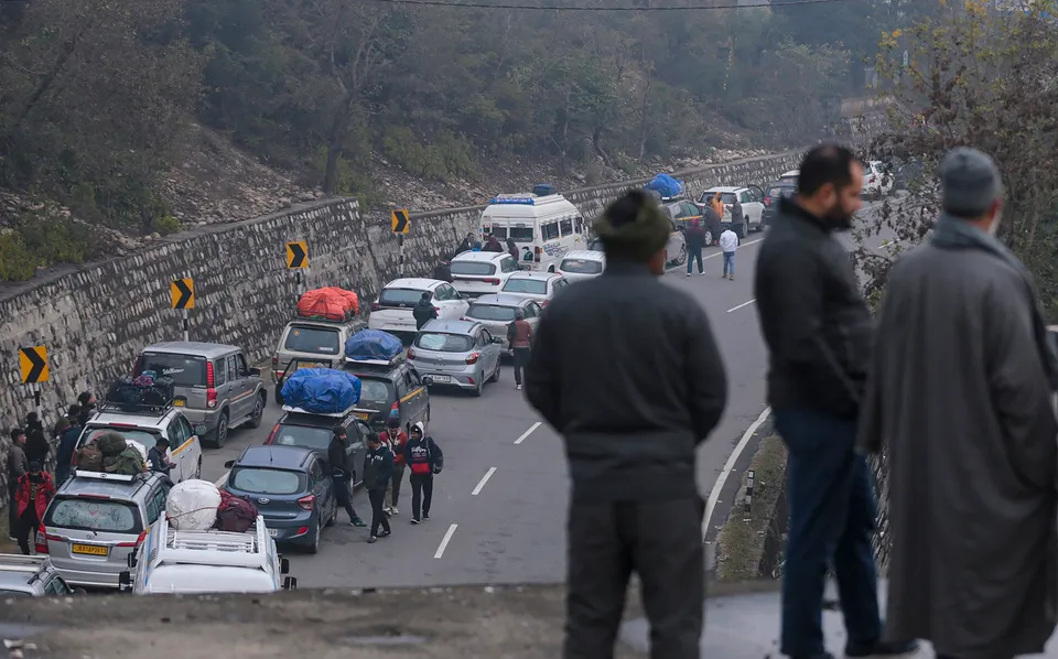 Jammu-Srinagar Highway Kashmir