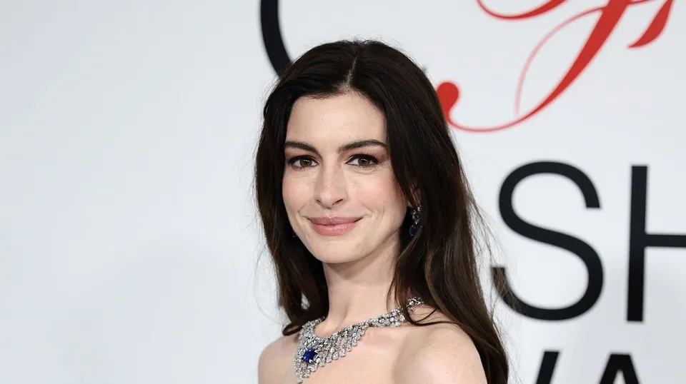 Anne Hathaway.jpg