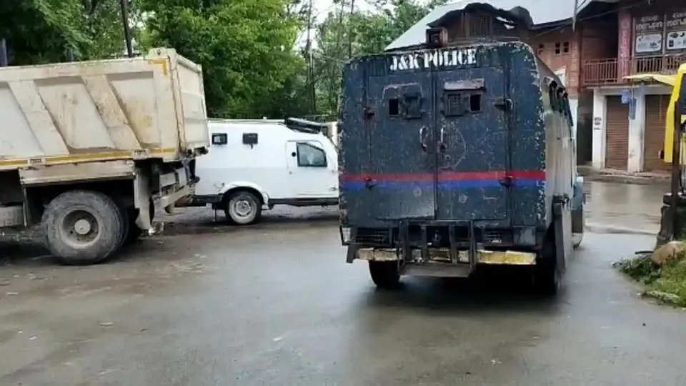 SIA raids in Srinagar