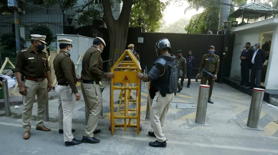 Arvind Kejriwal House row