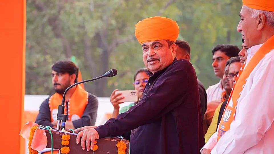 Union Minister and BJP leader Nitin Gadkari during a public meeting ahead of Rajasthan Assembly elections, at Bassi in Jaipur district