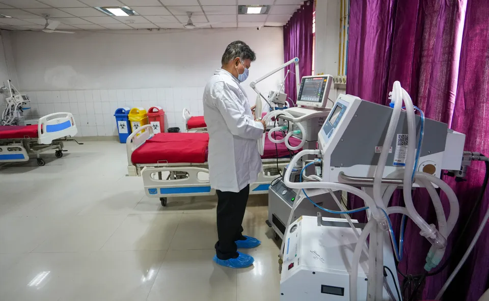 Health Hospital Covid Coronavirus
