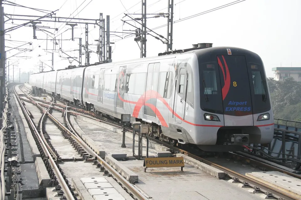 delhi metro airport line