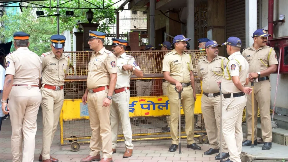 mumbai police Maratha reservation.jpg