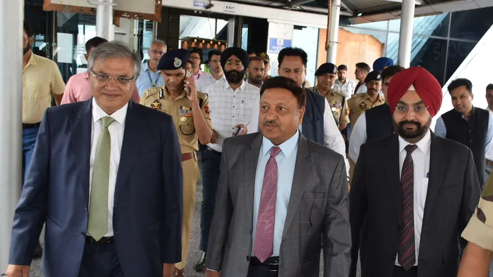 An ECI delegation led by Chief Election Commissioner Rajiv Kumar and Election Commissioners Gyanesh Kumar and Dr. SS Sandhu arrives to review poll preparedness, in Srinagar, Jammu and Kashmir.