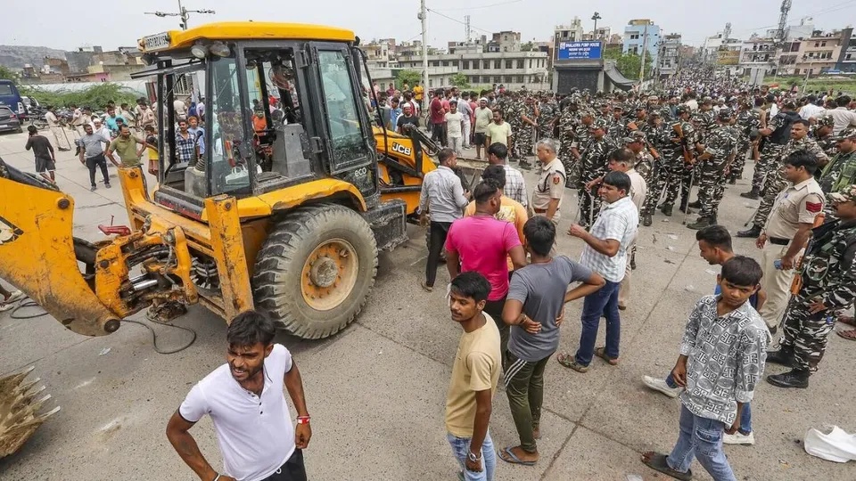 demolition drive in Bhalswa Dairy colony