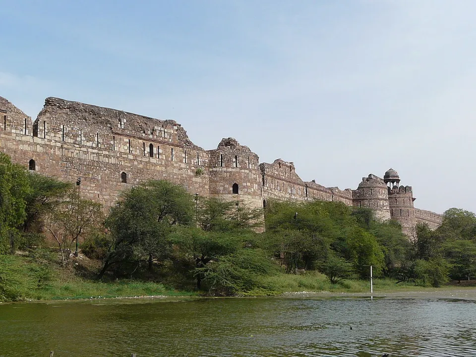 Purana Qila Delhi.jpg