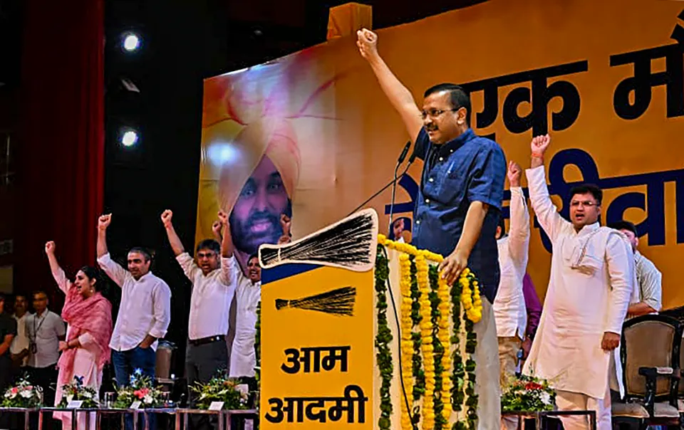 Delhi Chief Minister Arvind Kejriwal addresses a public meeting as part of AAP's electricity campaign, in Panchkula, Sunday.jpg