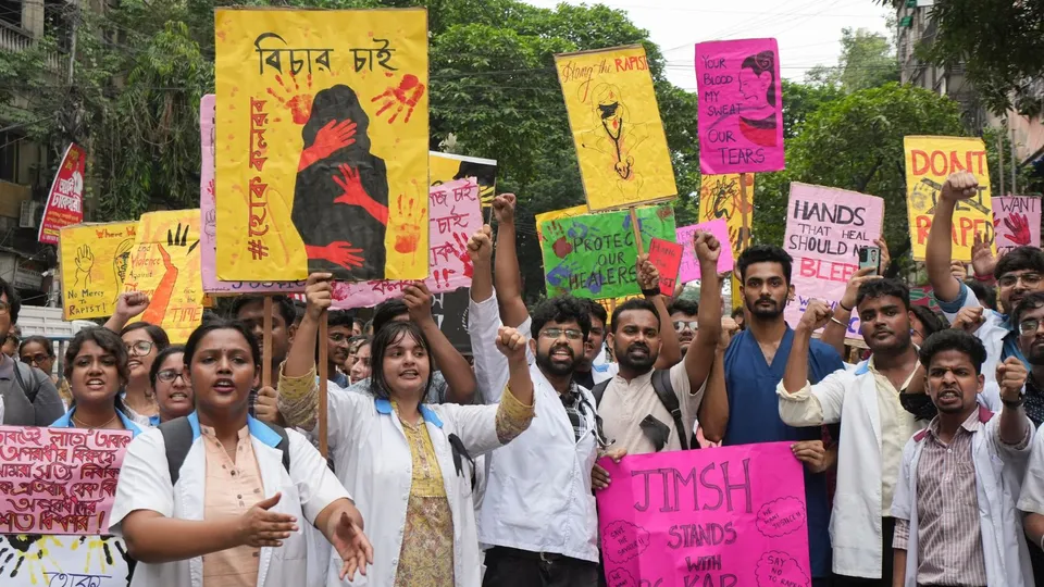Junior doctors, trainee doctors and medical students protest against the sexual assault and killing of a post-graduate trainee doctor at RG Kar Medical College, in Kolkata, Monday, Aug. 12, 2024.