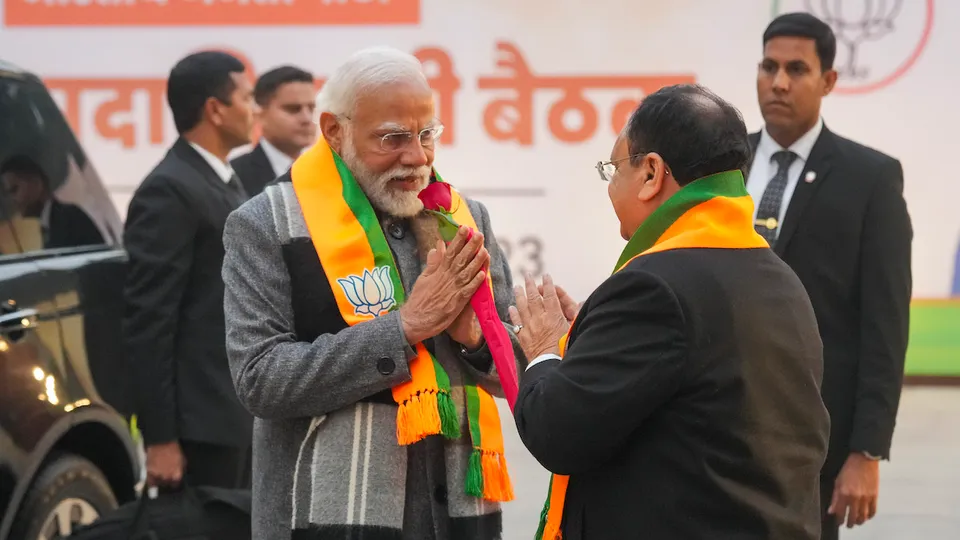 Prime Minister Narendra Modi being welcomed by BJP national president JP Nadda upon his arrival to attend BJP’s national office-bearers’ meeting at BJP headquarters, in New Delhi, Friday, Dec. 22, 2023. 