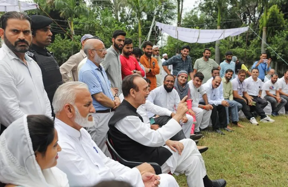 Ghulam Nabi Azad in Kashmir