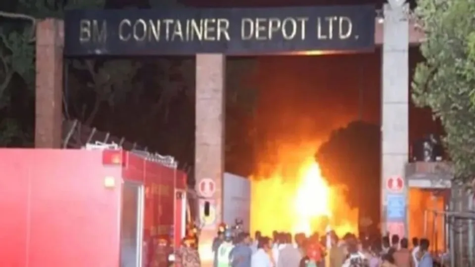 Fire at Bangladesh chemical container depot